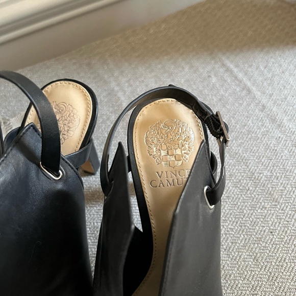Vince Camuto Black Women's Heeled Sandals - Picture 3 of 4